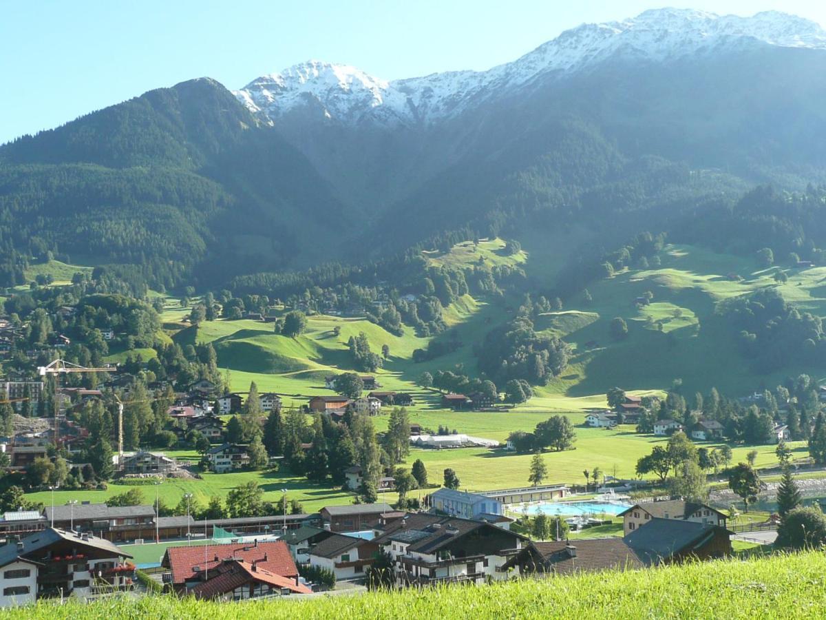 Appartement In Hus Signal Met Prachtig Uitzicht Op De Bergen Klosters-Serneus Exterior foto